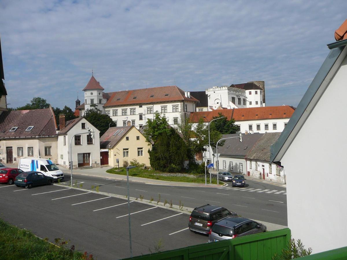 Penzion-Apartman Soucek Jindrichuv Hradec Exterior photo